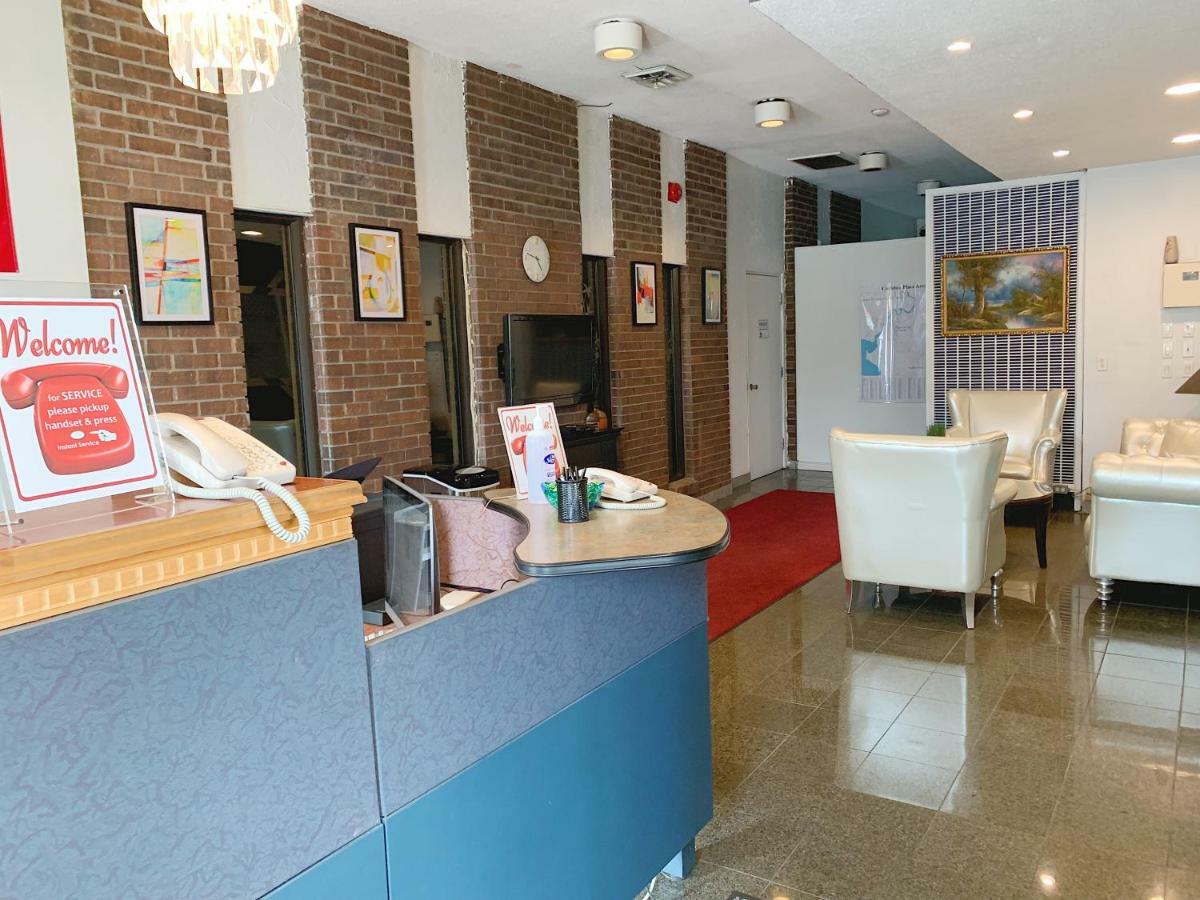 7 West Motel Carleton Place ภายนอก รูปภาพ